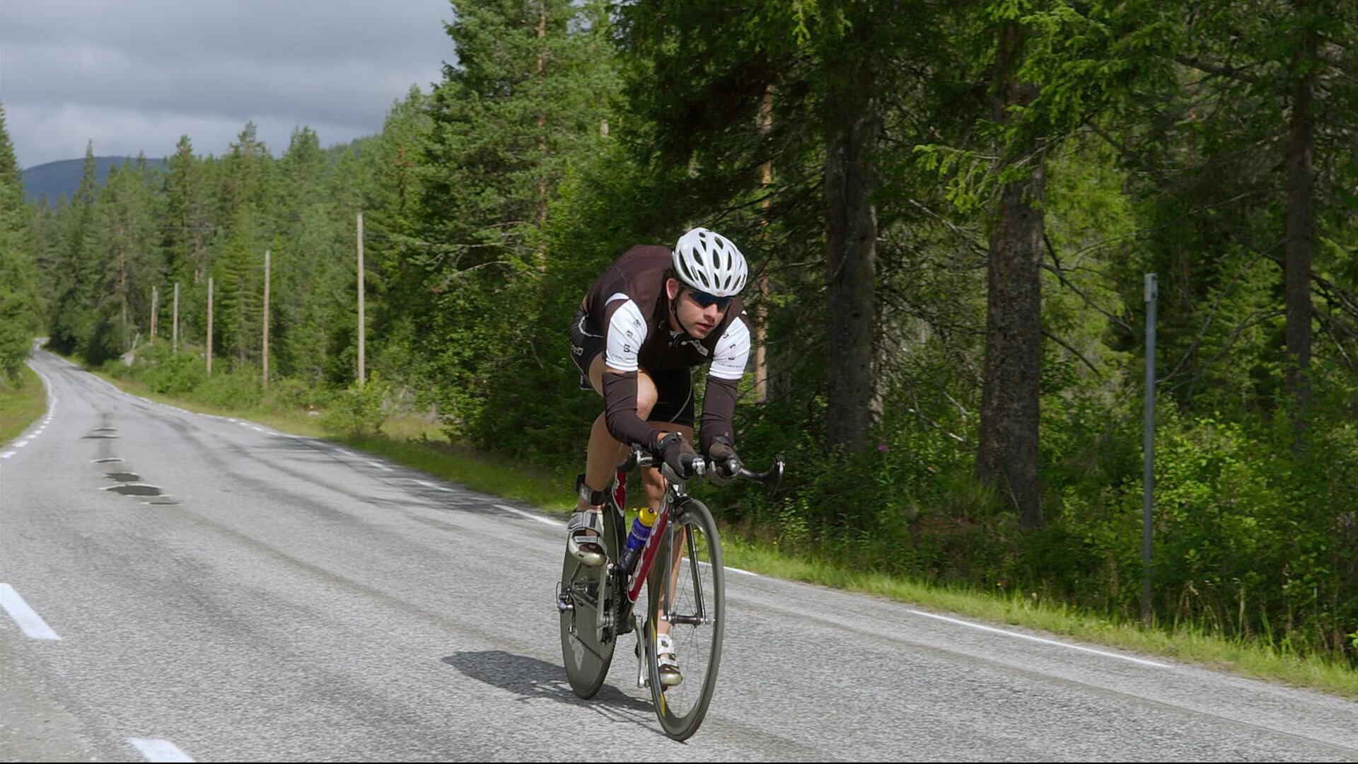 米兰体育APP网页版-体育纪录片聚焦运动员备战背后故事，运动员 纪录片